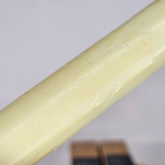 Pottery Barn Premium Flameless Taper Candles Lot Of 2 Natural 8” FLAW - Picture 10 of 13